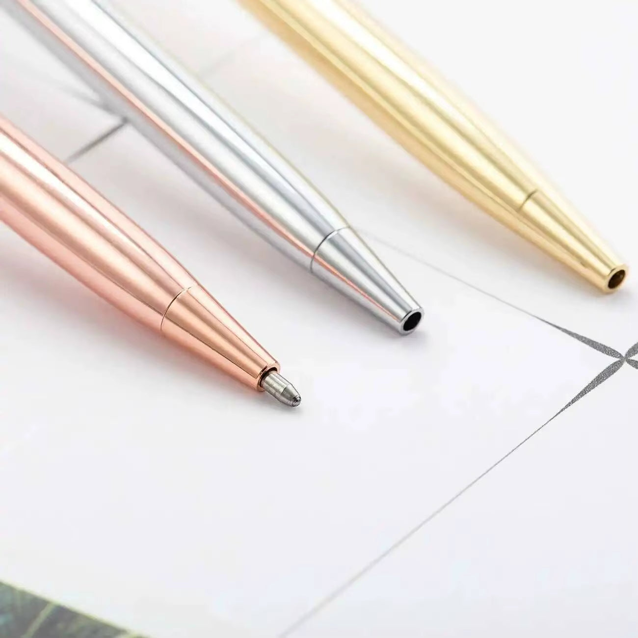1 Piece  Crystal Shiny Metal Crown Ballpoint Pen Interesting Ball Ballpoint Pen School Stationery School Office Supplies